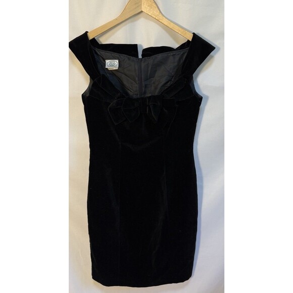 Laura Ashley Dresses & Skirts - Vintage 80's Laura Ashley Velvet Dress sz 8  Cocktail  Party elegant made in UK
